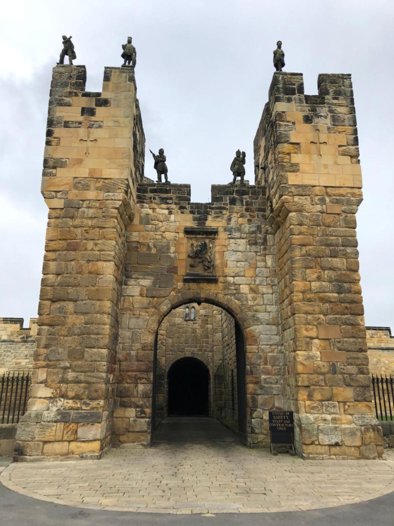 Lionsgate View - Luxury Apartment Opposite Alnwick Castle Экстерьер фото